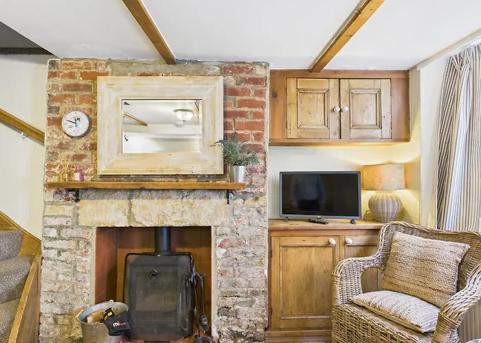 Delft * Robin Hood's Bay